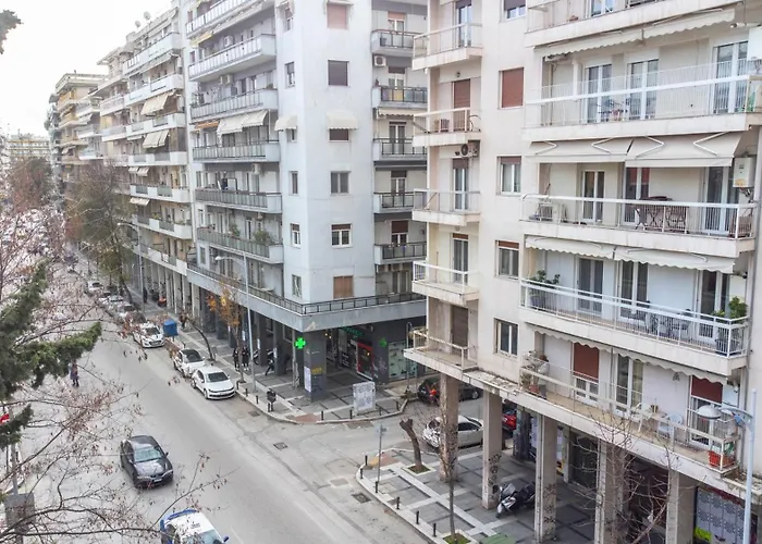 King George 32 Luxury Thessaloniki