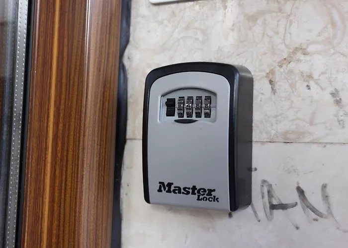 King George 32 Luxury