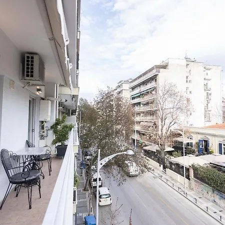 King George 32 Luxury Tesalónica
