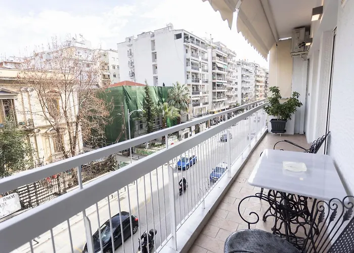 Апартаменты King George 32 Luxury Салоники