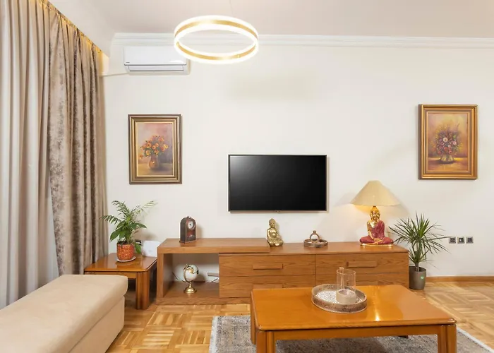 Апартаменты King George 32 Luxury